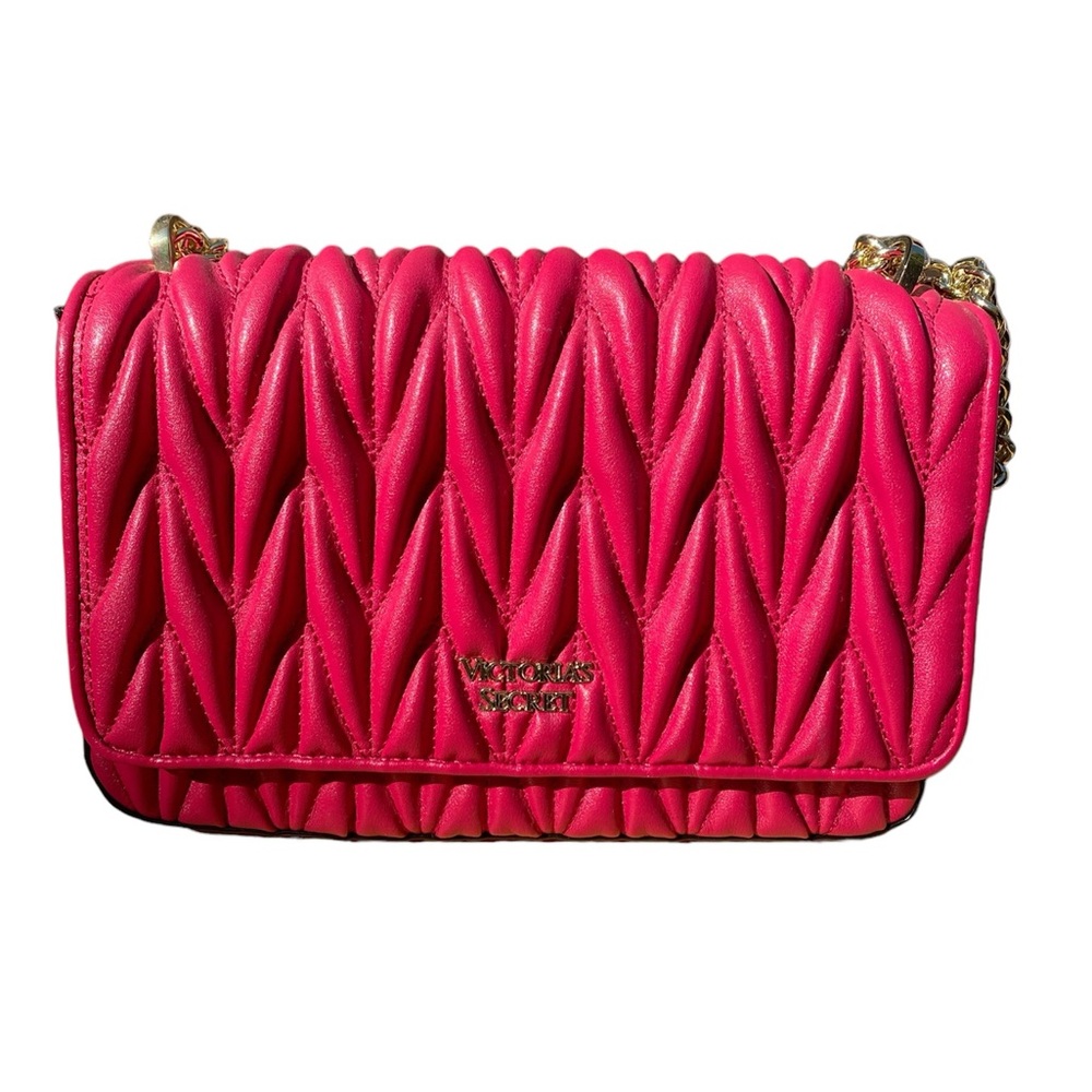 Hot pink Victoria’s Secret quilted bag